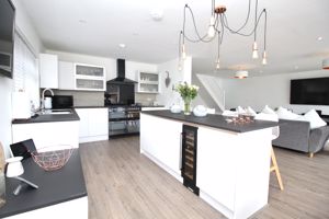 Kitchen- click for photo gallery